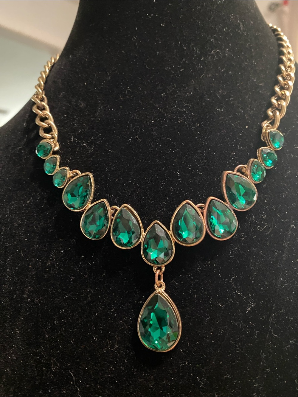 Gold-Tone Green Teardrop Statement Necklace